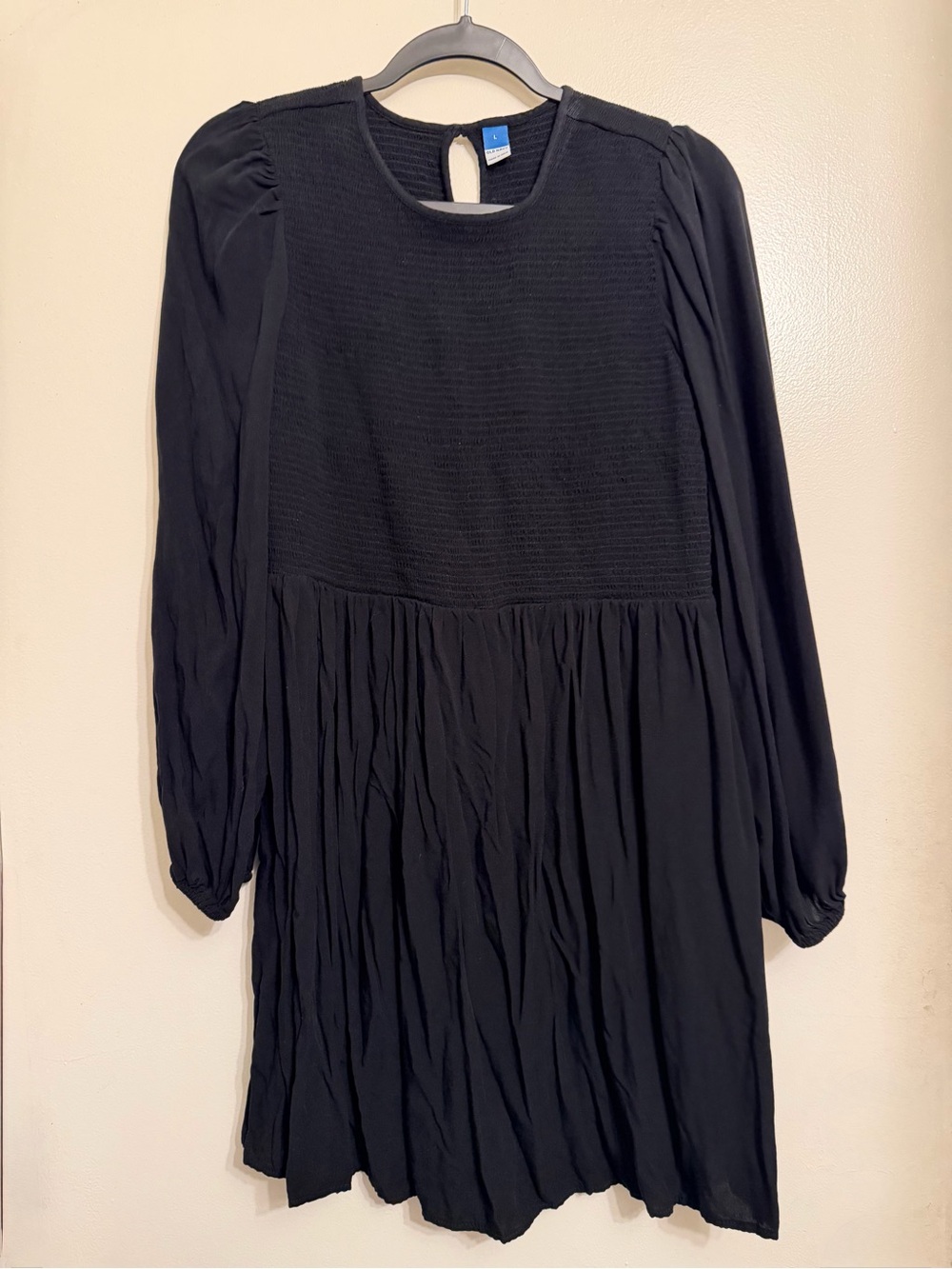 Old Navy Black Long-Sleeve Smocked Bodice Dress